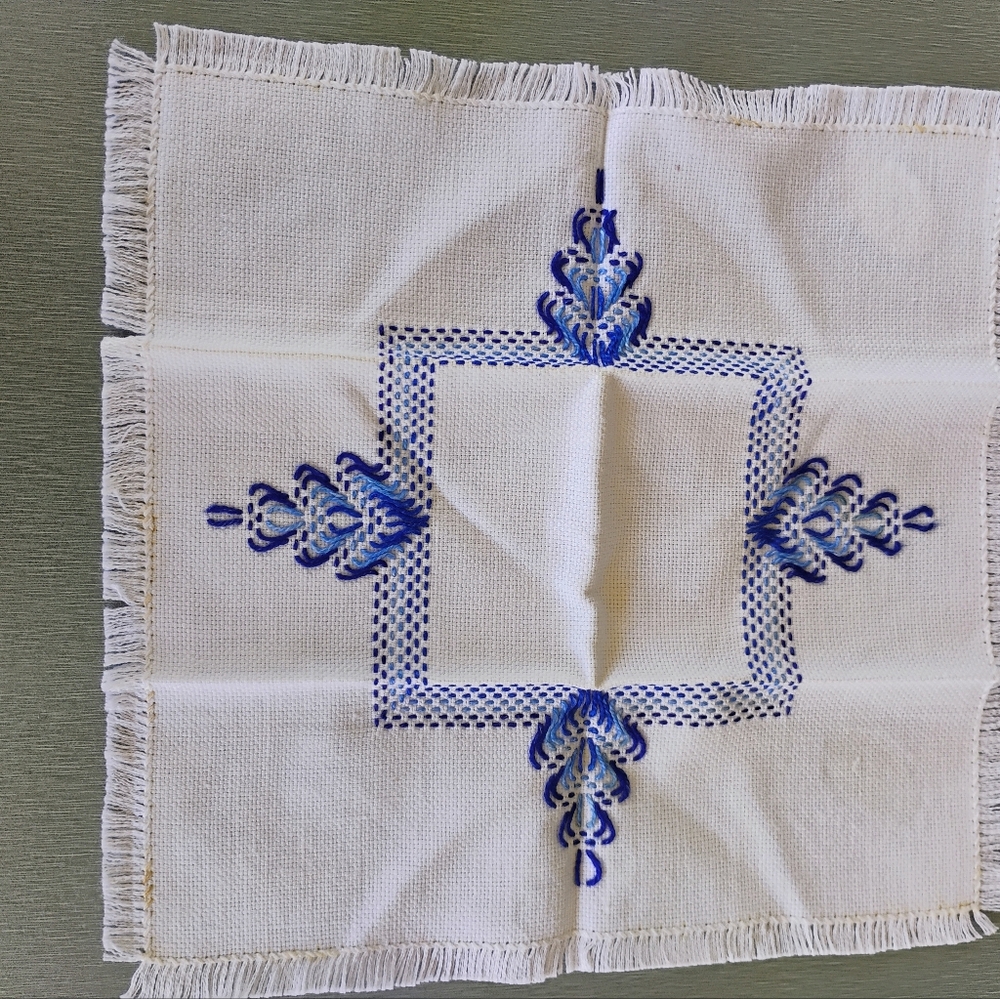 1950s Vintage Tea Towel Cottage Industry Program